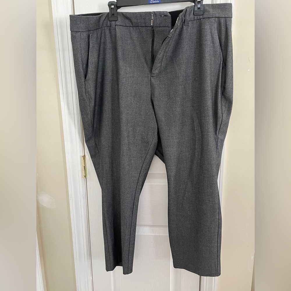 Studio by Torrid stretch trousers 
size 22S grey lightly worn